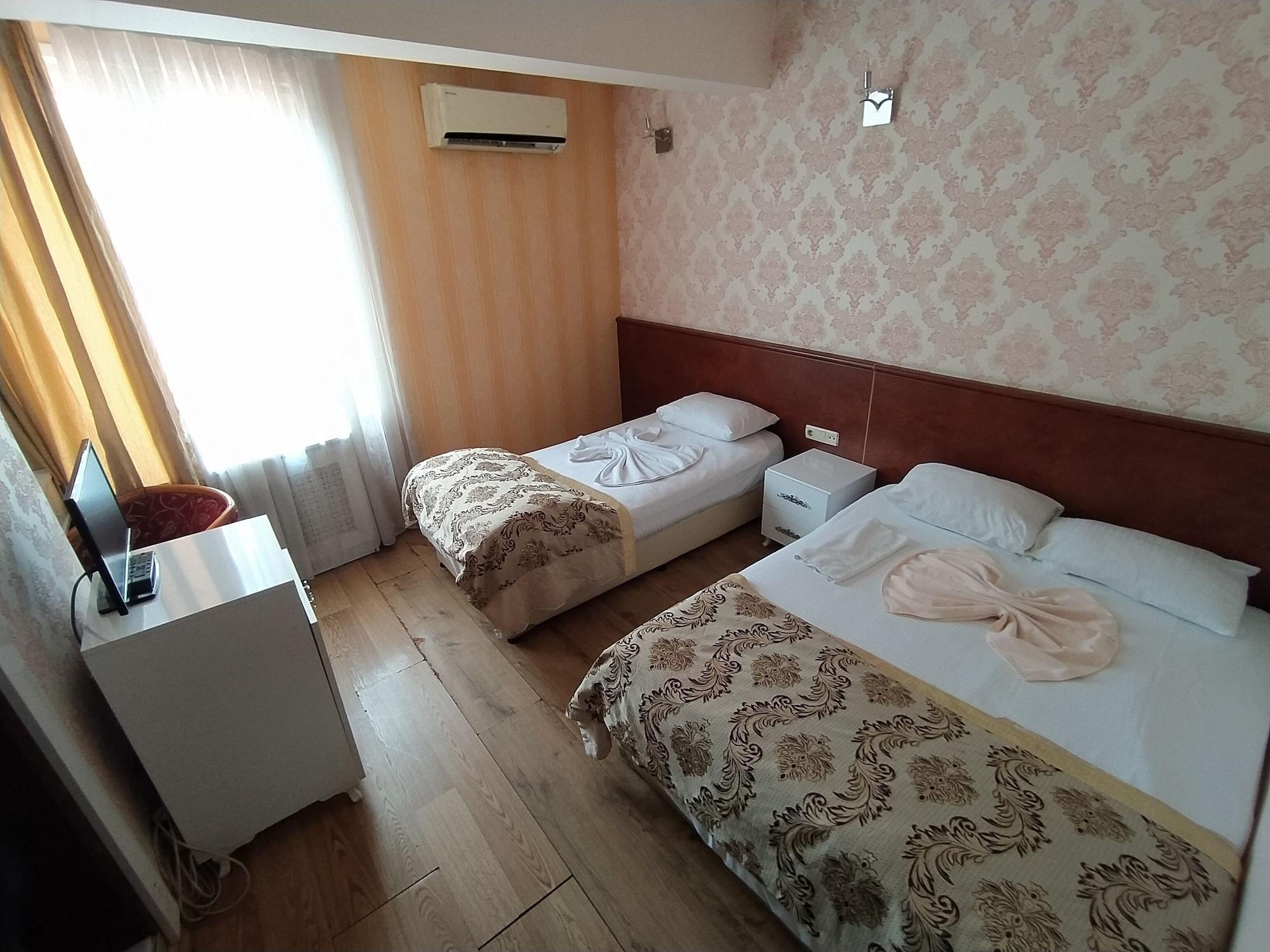 เทอแวน โฮเต็ล Hotel อิสตันบูล ภายนอก รูปภาพ