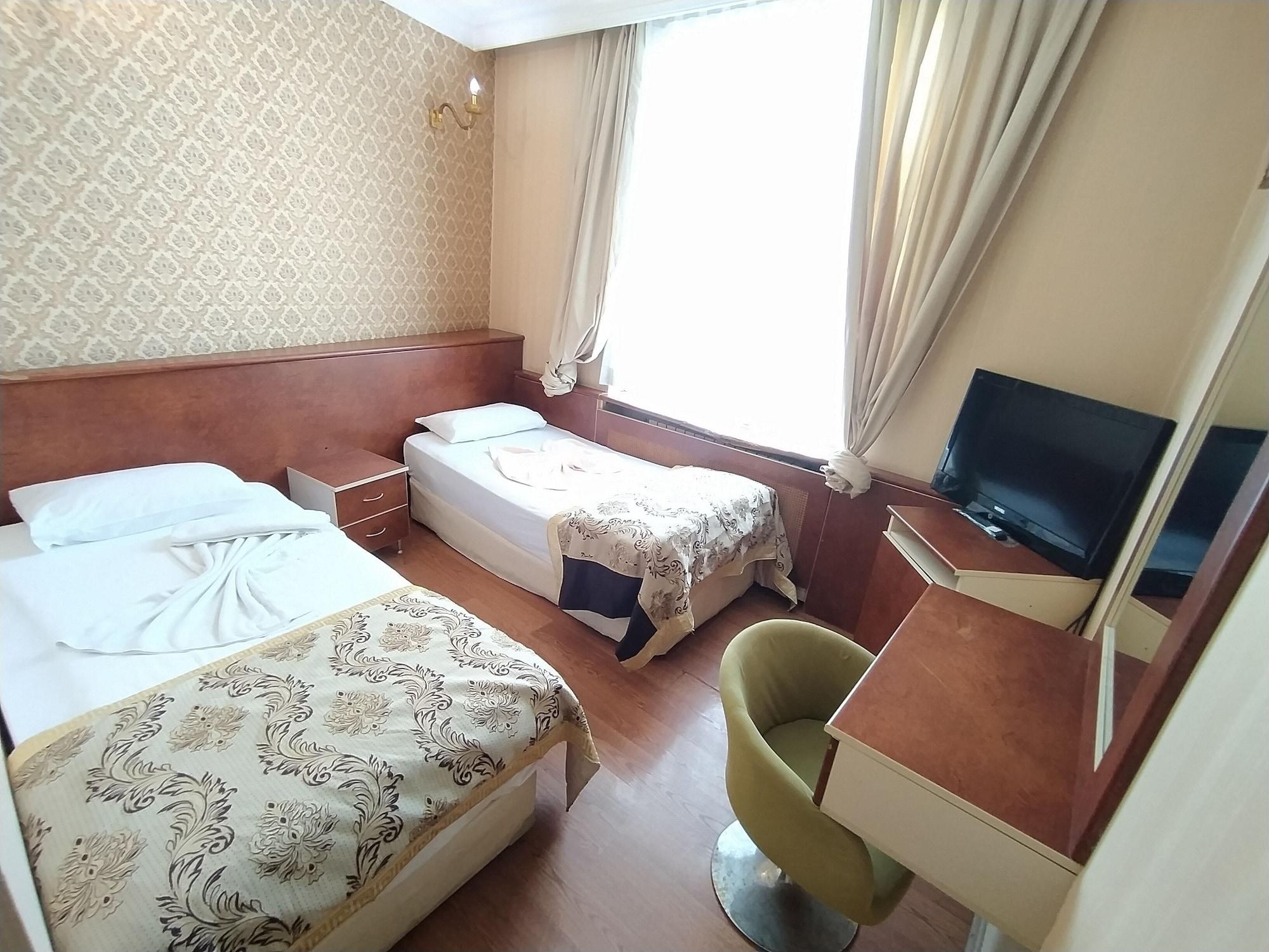 เทอแวน โฮเต็ล Hotel อิสตันบูล ภายนอก รูปภาพ