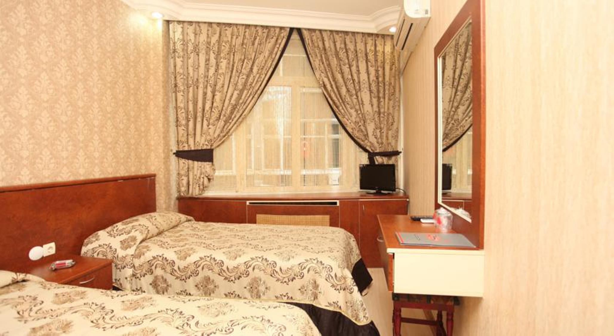 เทอแวน โฮเต็ล Hotel อิสตันบูล ภายนอก รูปภาพ