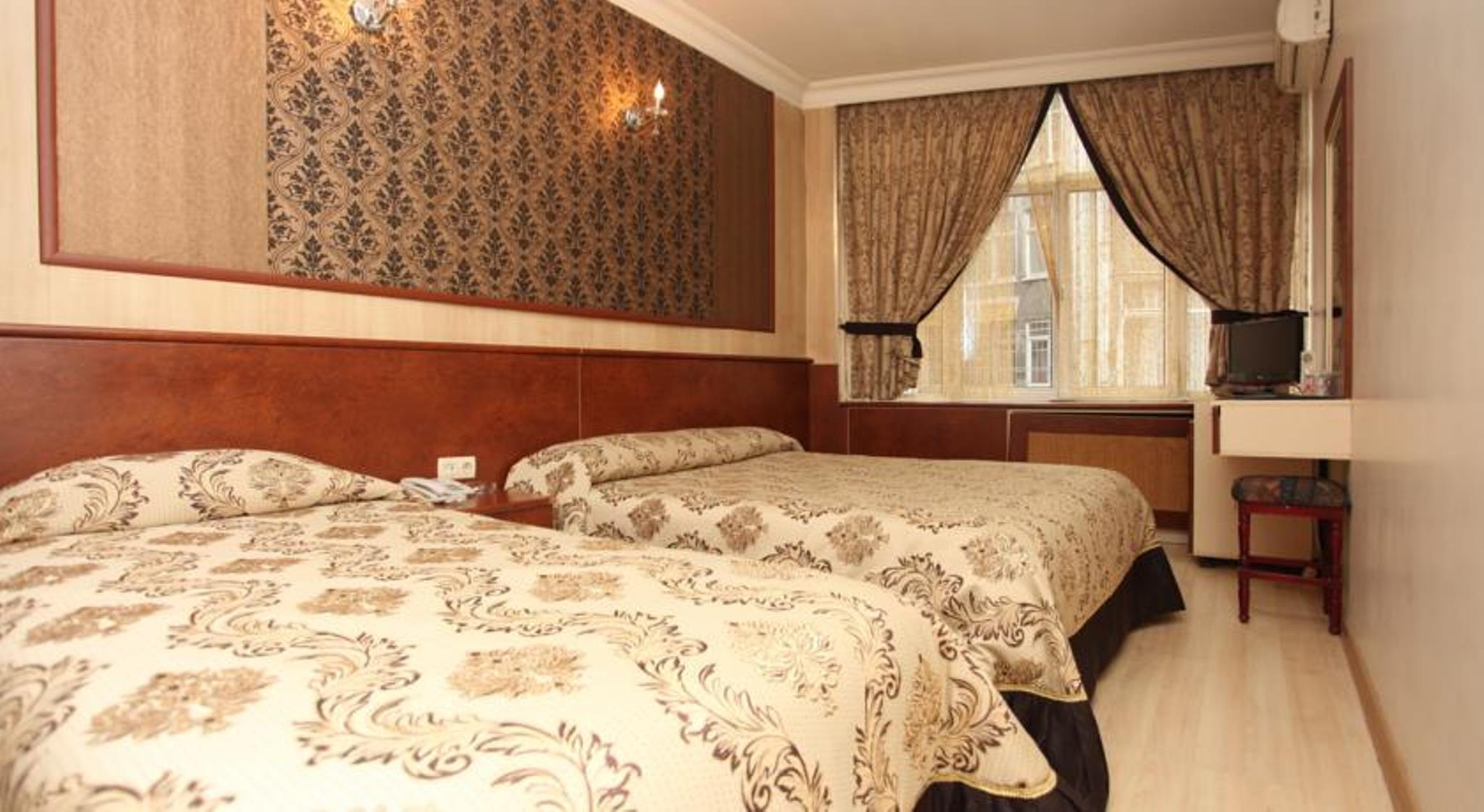 เทอแวน โฮเต็ล Hotel อิสตันบูล ภายนอก รูปภาพ