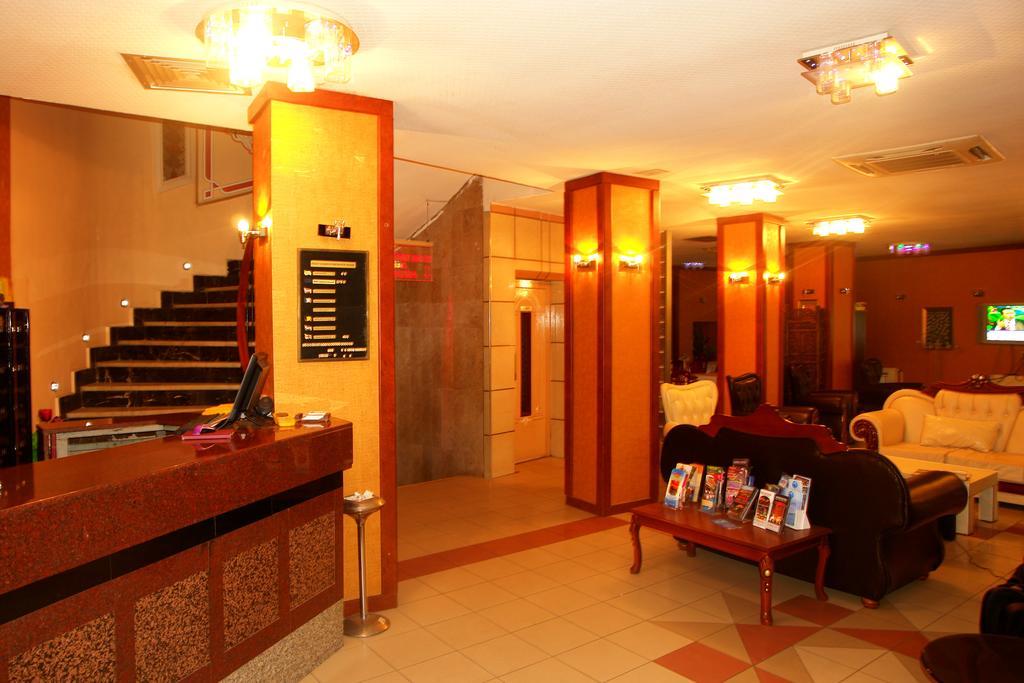 เทอแวน โฮเต็ล Hotel อิสตันบูล ภายนอก รูปภาพ